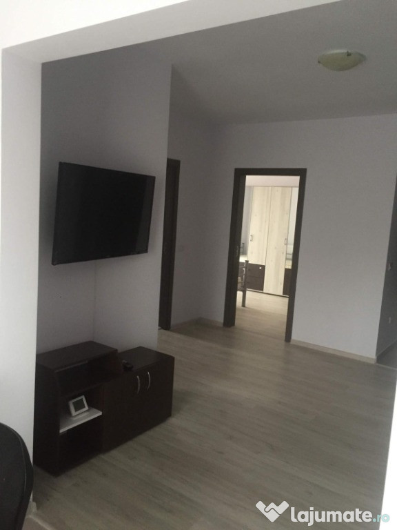 Apartament 3 camere cartier Yriss Valea Lupului