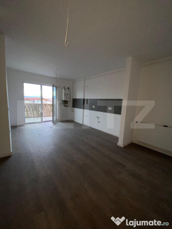 Apartament modern cu 3 camere, etaj intermediar, zona ISU