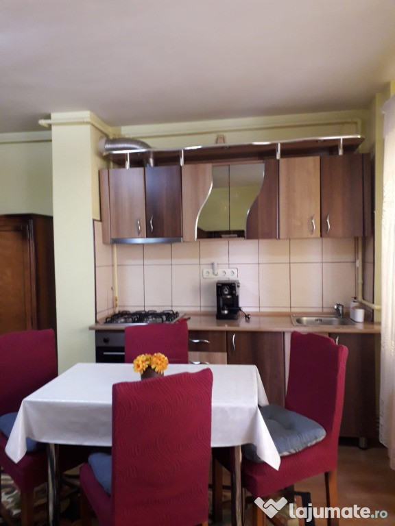 Garsoniera de inchiriat, zona Miorita