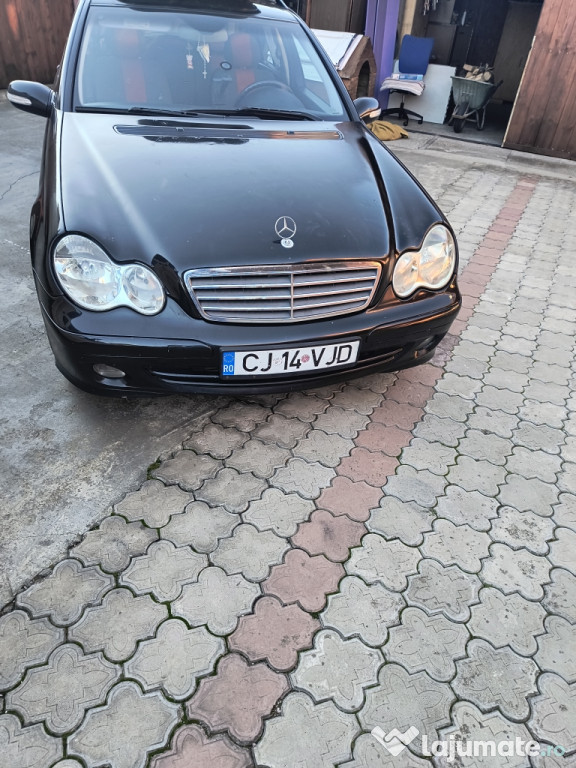 Se vinde Mercedes c clasa 200