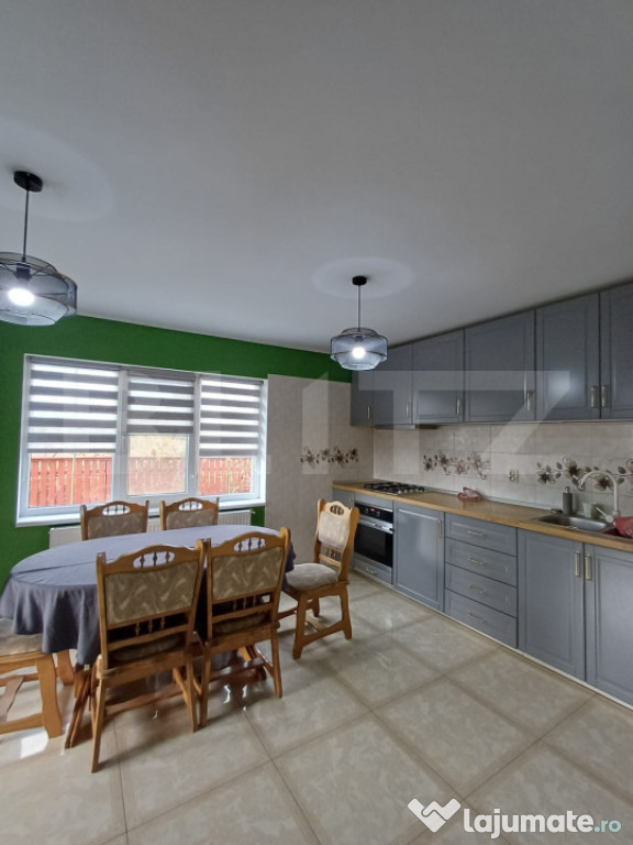 Casa individuala 202 mp, teren 712 mp, in Mihai Viteazu