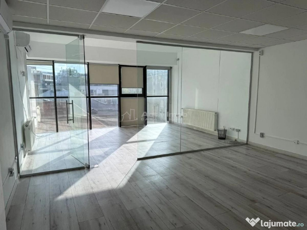 Spatiu Birouri, Piata Unirii (Sitraco), (5 Camere Terasa),