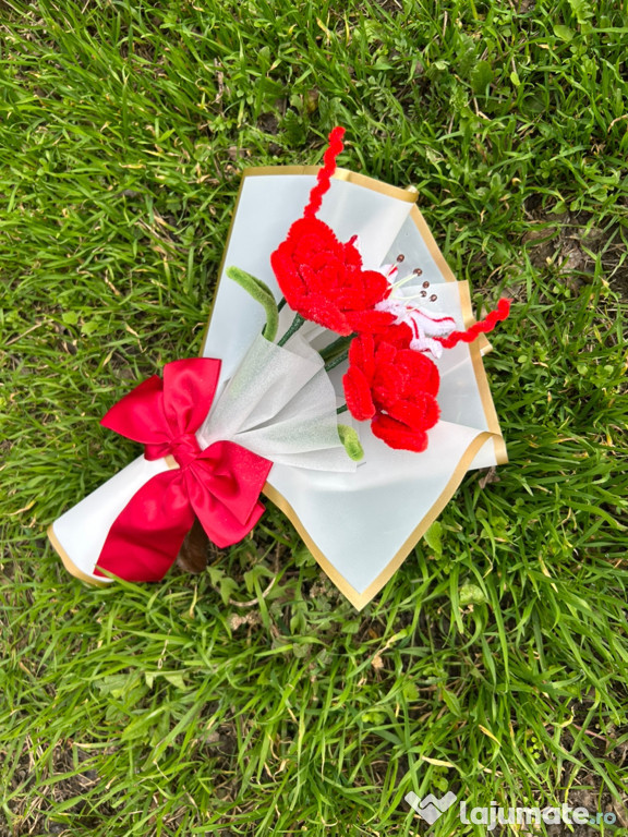 Buchet sârmă plușată