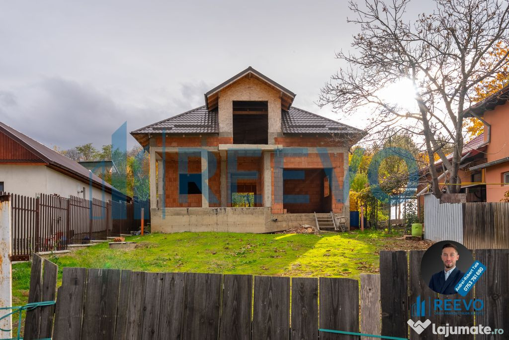Casa de vânzare, strada Paun Pincio nr. 5, Moinești