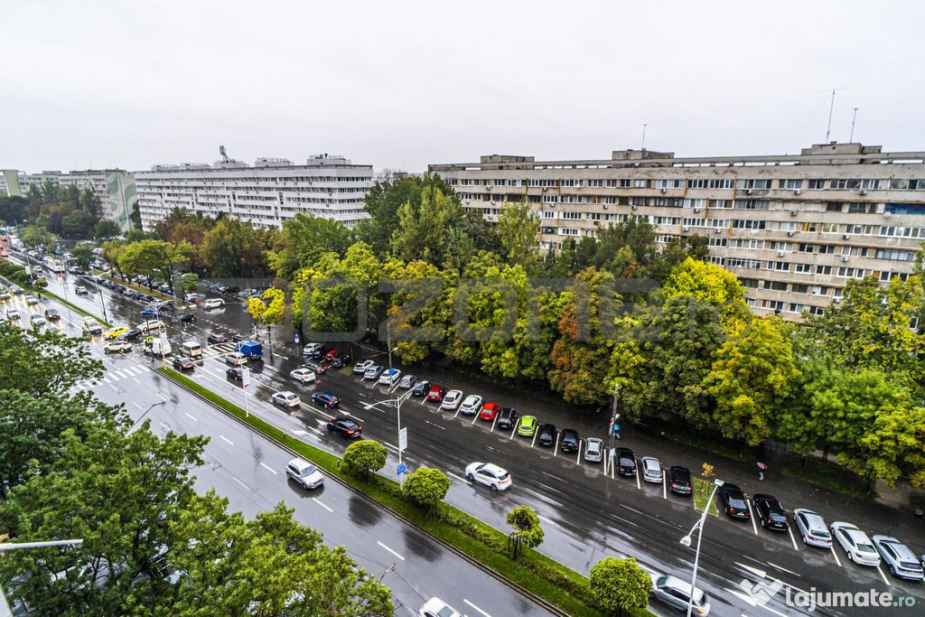 Apartament deosebit, piata Veteranilor, bloc stradal, rea...