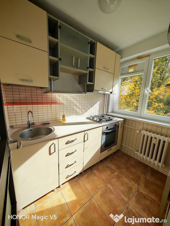 Garsoniera renovata Emil Racovita / Turnu Magurele