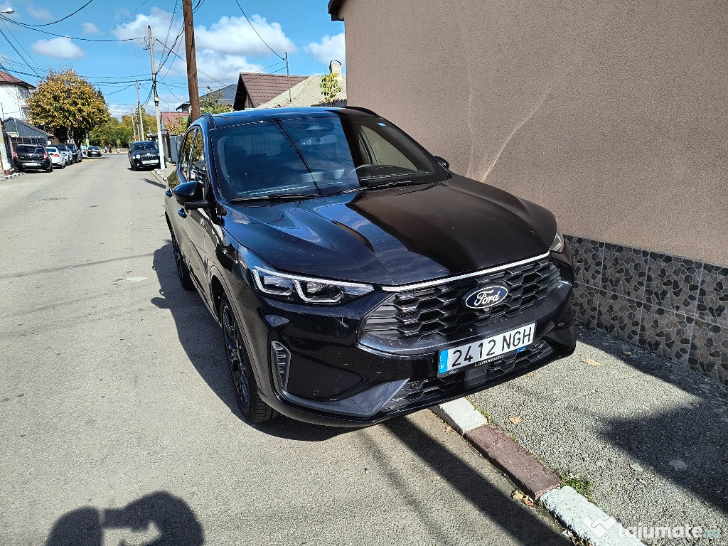 Ford kuga ST hibrid plug-in