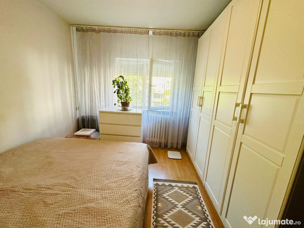 Apartament 3 camere Rovine, Pizza Ibiza