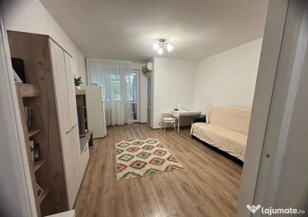 Garsoniera Aparatorii Patriei/Turnu Magurele