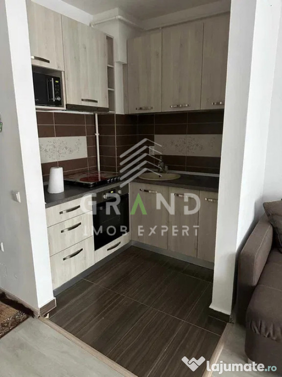 Apartament 2 camere de închiriat, etaj 5, în Iris, Str. Oa