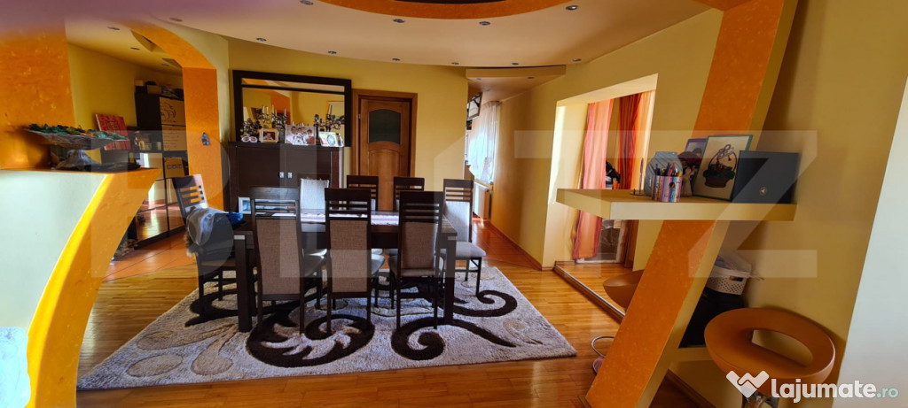 Apartament 4 camere zona ultracentrala Zalau