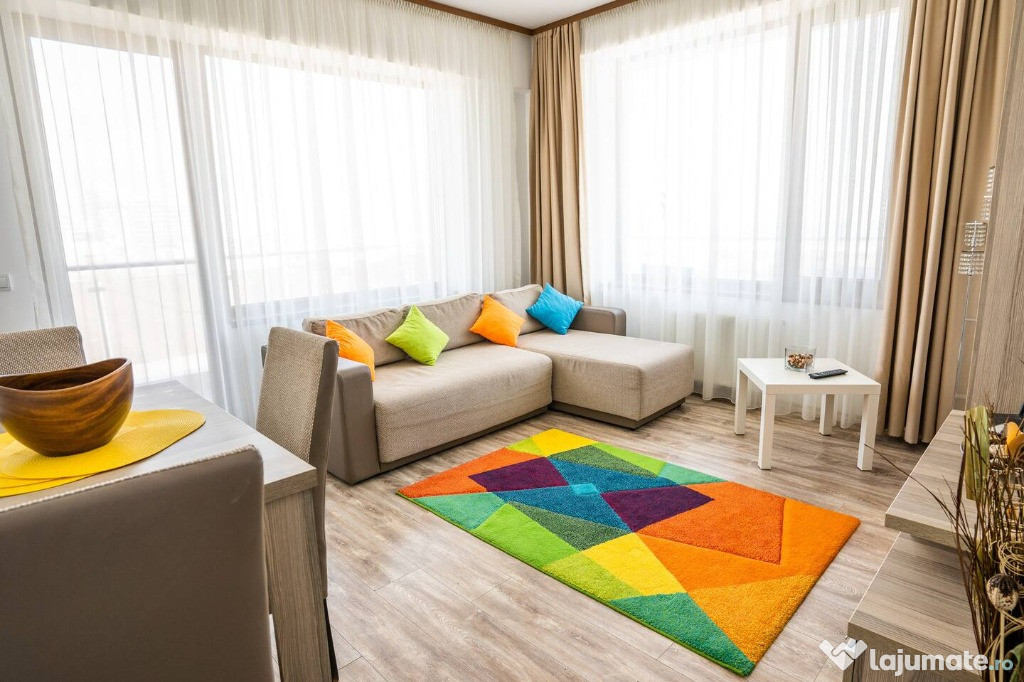 Exclusiv Alman Imobiliare:Apartament-Frontal MARE-Summerland Mamaia