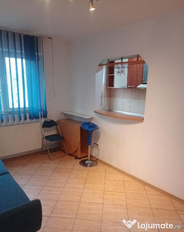 Apartament de 2 camere ( Reabilitat-Centrala )-Florilor