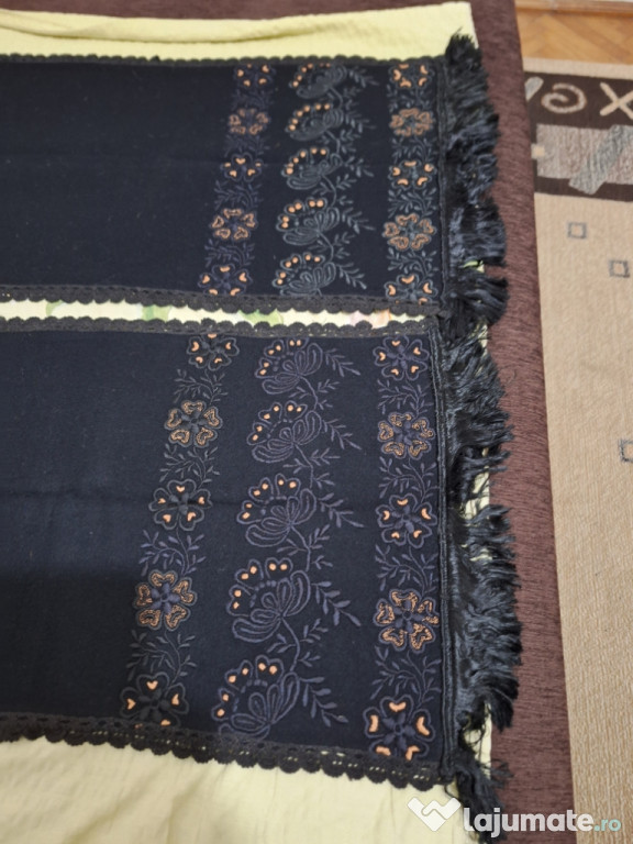 Vând catrinte vechi naționale