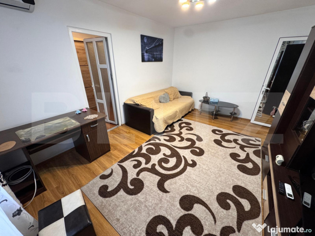 Apartament 2 camere de închiriat – Micro 5, etaj intermed