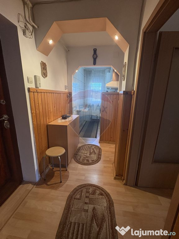 Apartament 2 camere decomandat