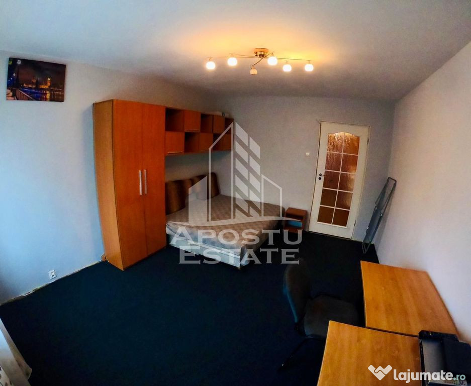 Apartament cu 1 camera, decomandat, zona Complex studentesc