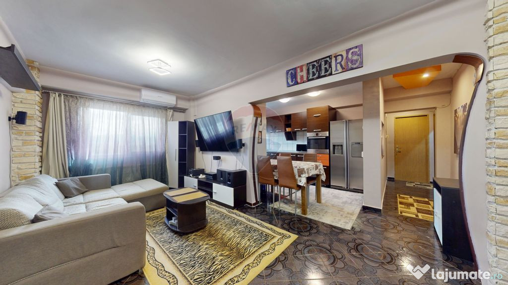 Comision 0% | 4 camere | 81 mp | 2 parcări | Priveliște...