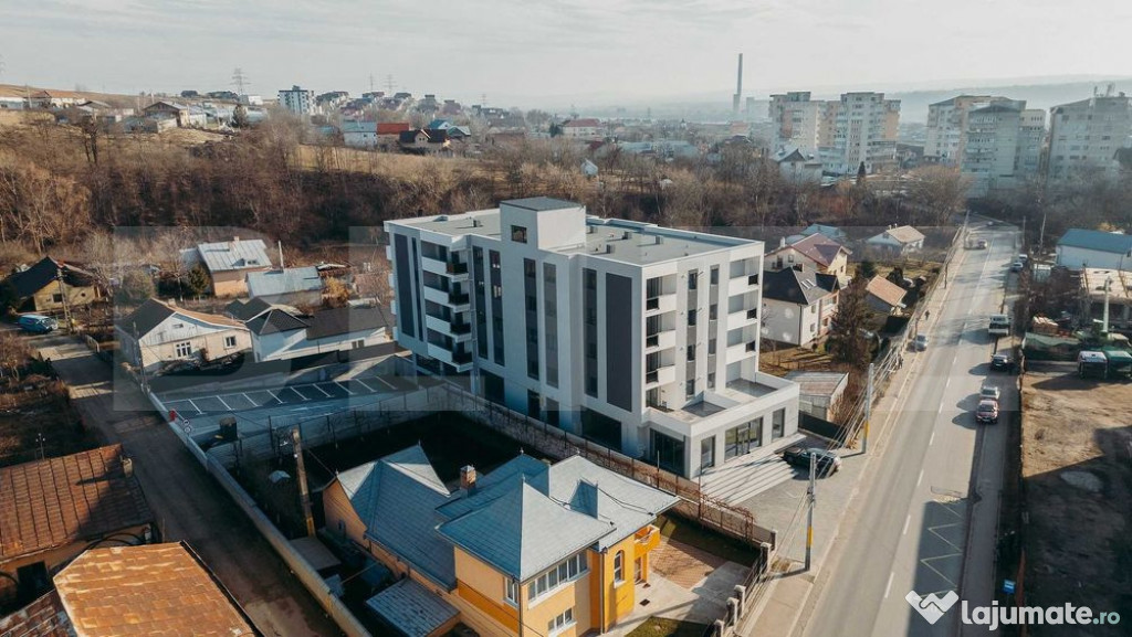 Apartament 3 camere, modern, 75.8mp. etaj intermediar, zona
