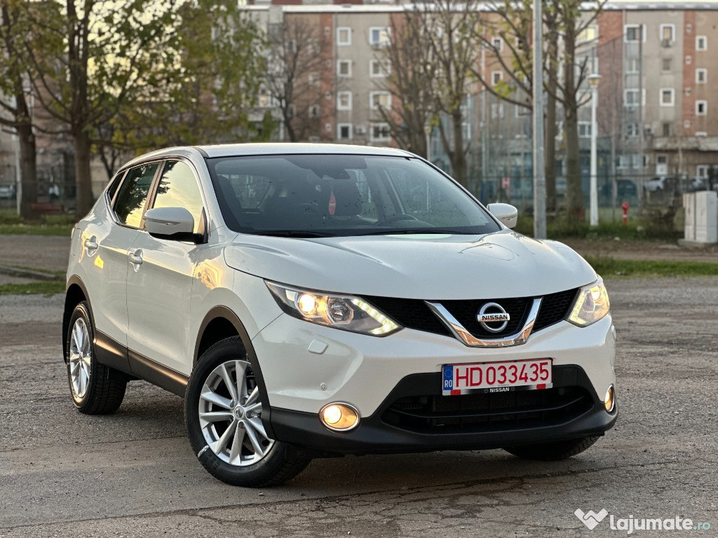 Nissan Qashqai 2 WD*benzina*factura+fiscal*nr.rosii*af.2015*full led