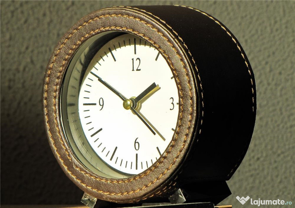 Vand ceas desteptator decorativ cu alarma, de birou, Ø10cm
