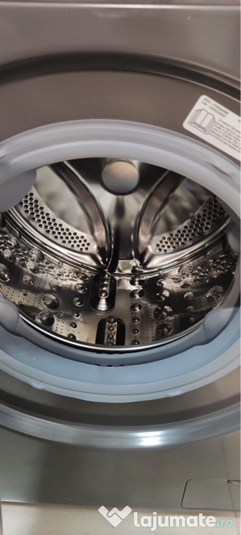 Mașină de spălat rufe LG SLIM 8 KG