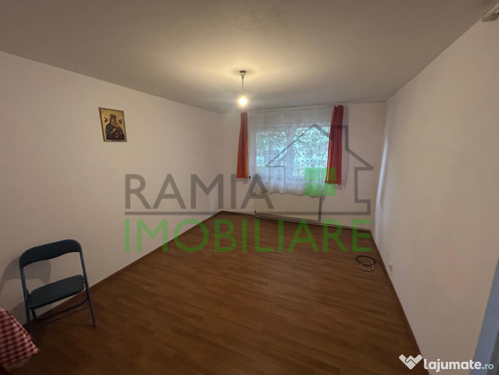 Garsoniera de vanzare zona Bartolomeu