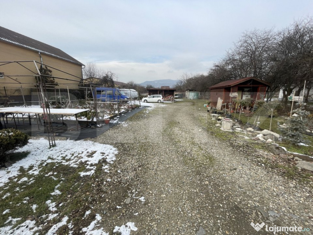 Teren intravilan, 30 ari, aprape de Calea Moldovei