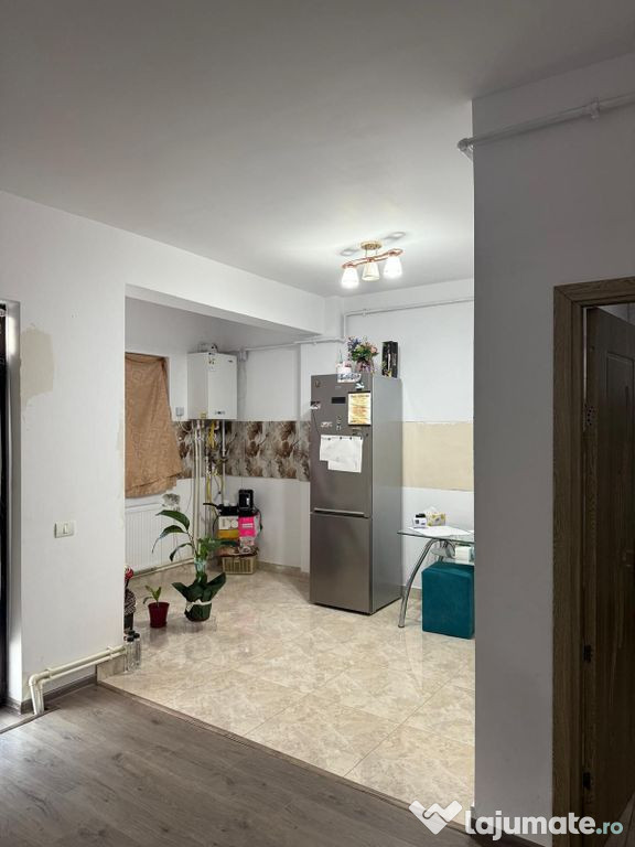 Apartament zona Km 5