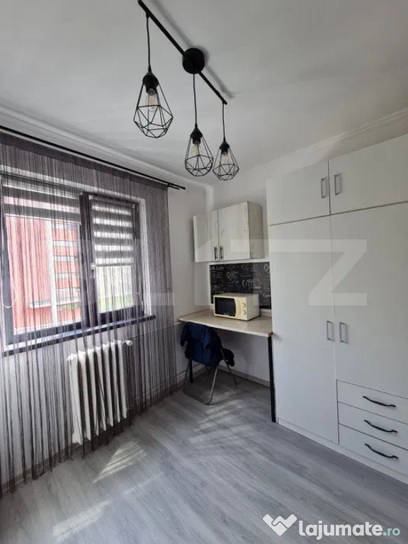 Garsoniera, 11mp Andrei Muresanu