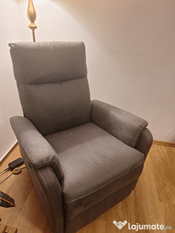 Fotoliu recliner electric ABILDSKOV nou