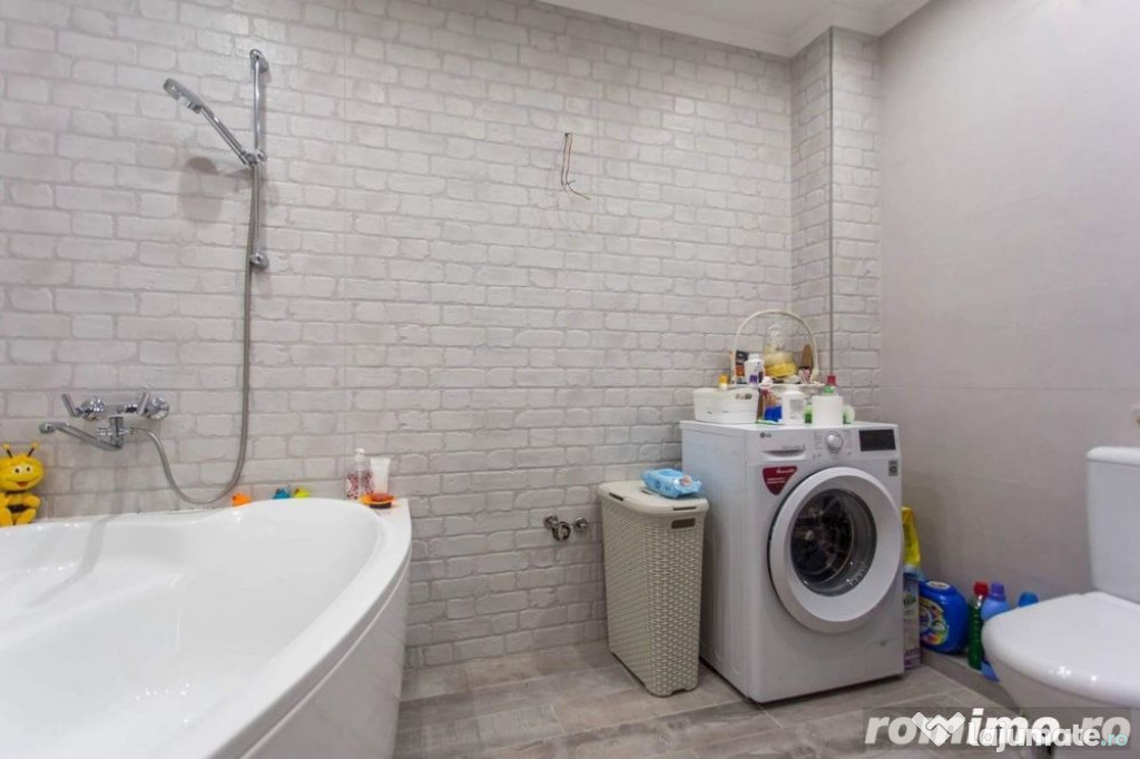 Garsoniera moderna Zona Crangasi