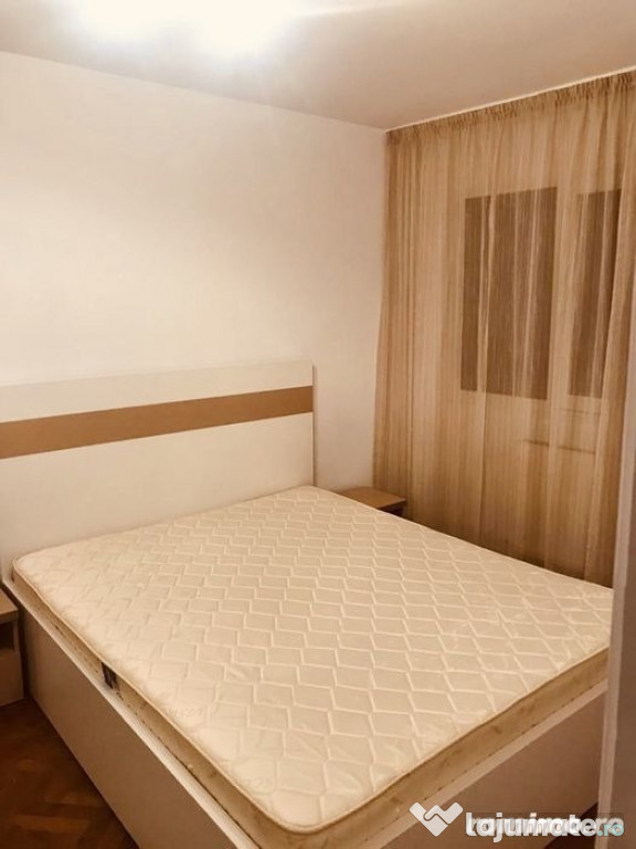 2 camere - Bulevardul 1 Decembrie
