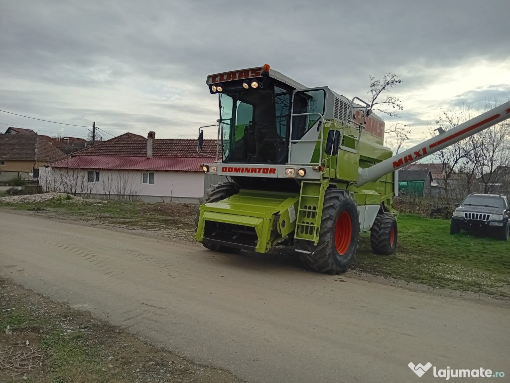 Combina agricola Claas Dominator 108 SL Maxi recent adusa