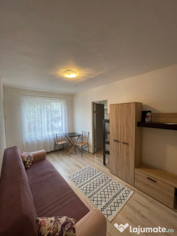 Garsonieră de vânzare, 31 mp, zona Sasar