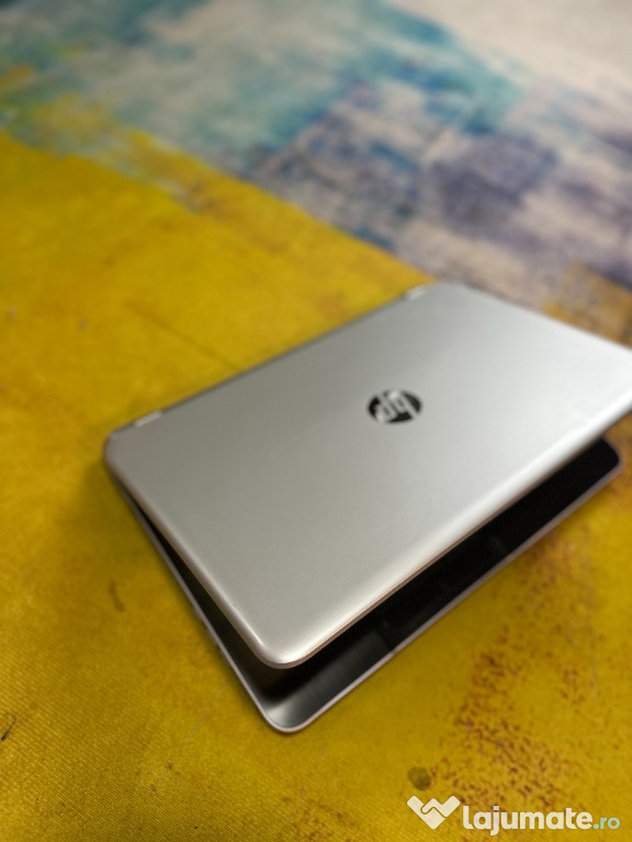 Laptop Hp 15, amd a6 quadcore, 8 gb ram, video 1,.5, hdd t tb