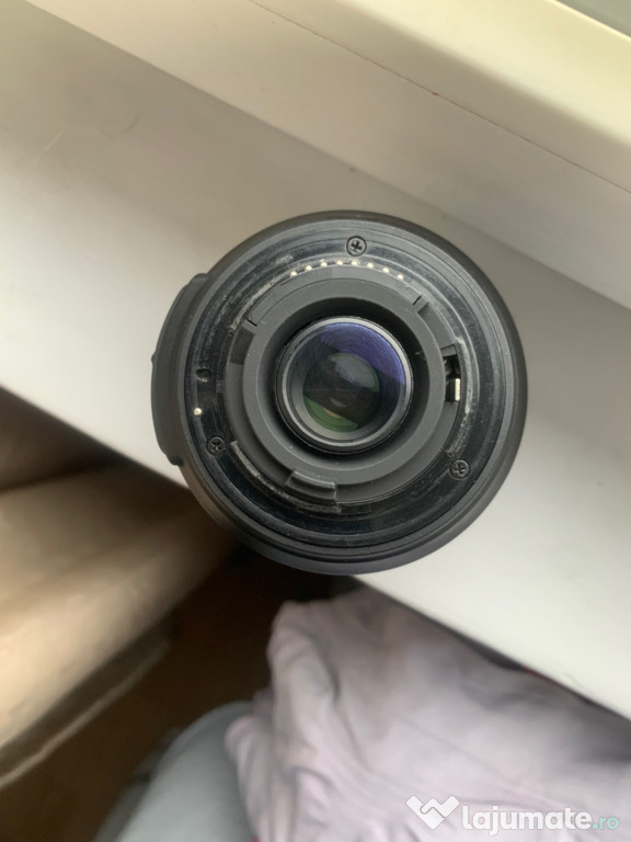 Obiectiv Nikon 18-105