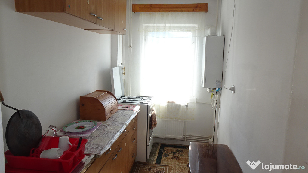 Inchiriez garsoniera in Deva, zona Bdl. Decebal (Ulpia), etaj 7,