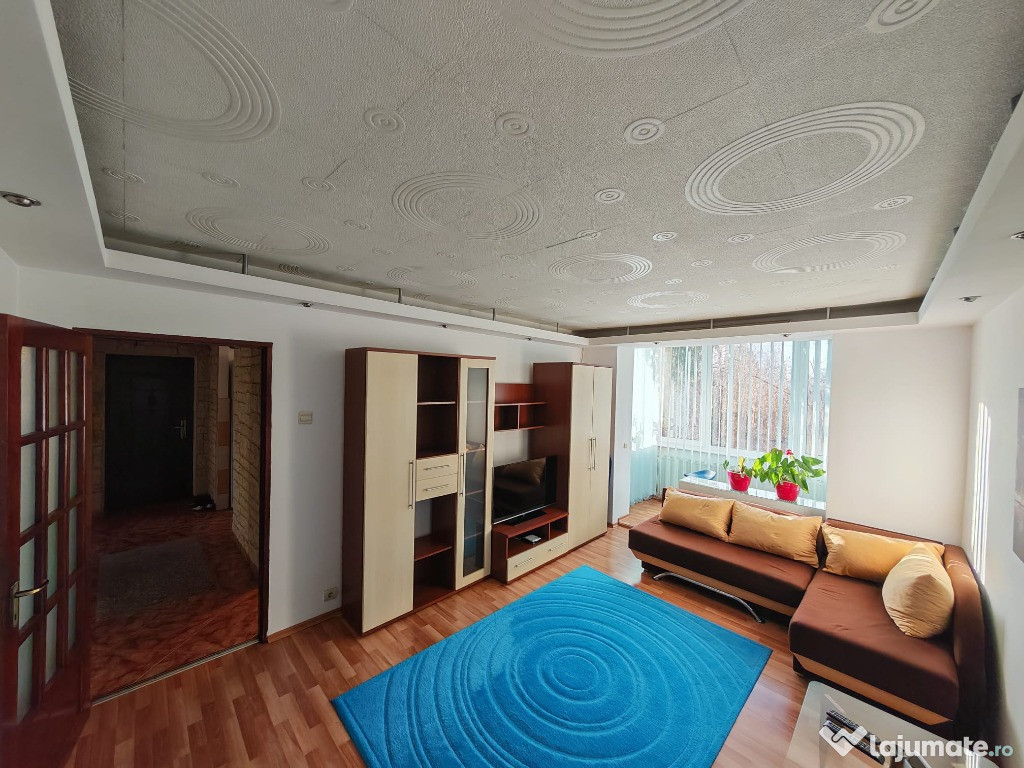 Închiriez apartament 2 camere Afi Mall -proprietar