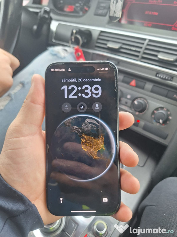 De vânzare iPhone 15