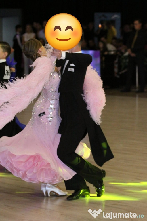 Costumații dans sportiv băieți 14 -15 ani