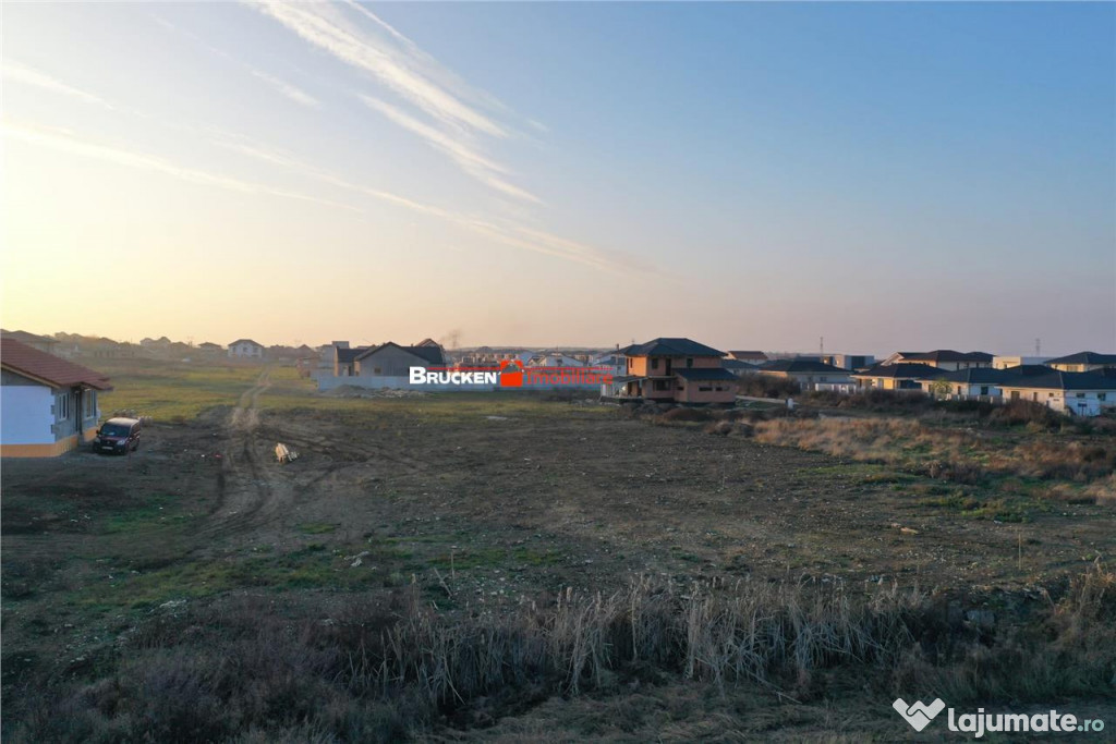 Terenuri pentru constructie case – Sanmartin, limita cu...