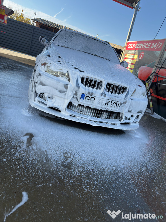 Bmw e91 318D automat