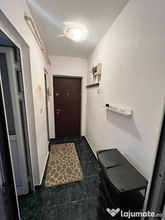 Ultracentral, Pizza Mama Mia, apartament 2 camere