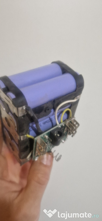 Construiesc acumulatori