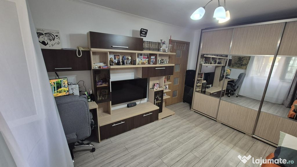 Apartament 2 camere Constantin Brancoveanu / Resita