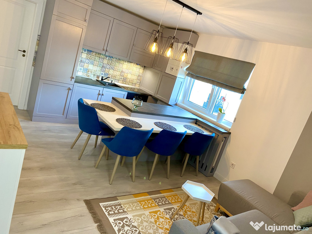 Vand apartament 3 camere, mobilat, utilat, parcare inclusa