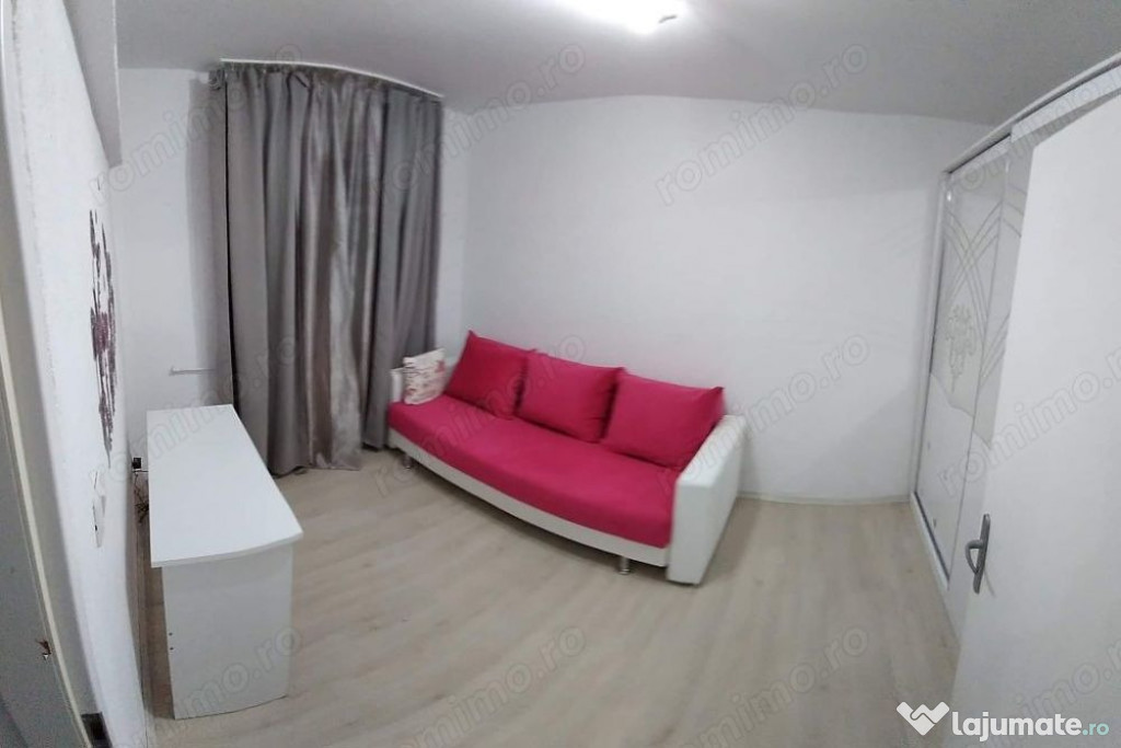 Garsoniera zona Titan