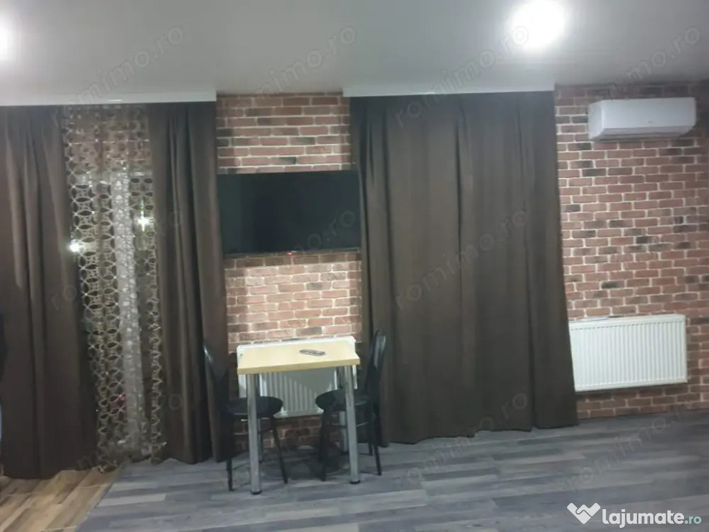 Garsoniera zona Izvor