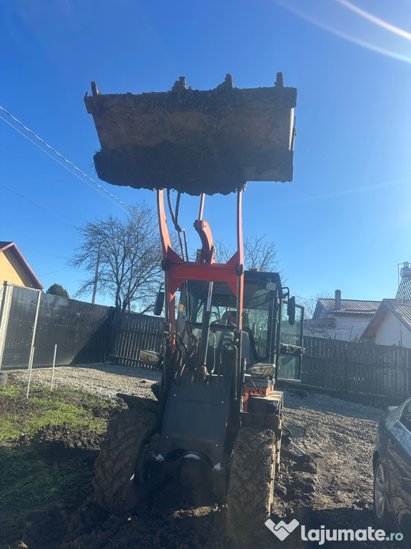 Buldoexcavator 3,5tone